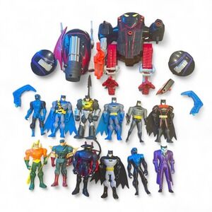 DC Comics Batman & More Mixed Action‎ Figure Lot And Accessories Toys Comic Book